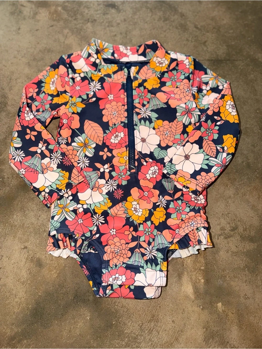 Baby GAP Floral Long Sleeve Rash Guard Swimsuit 6-12 Months NWOT UPF